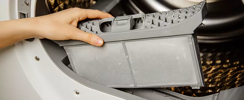 Signs Of A Clogged Dryer Lint Trap in Richland, Washington